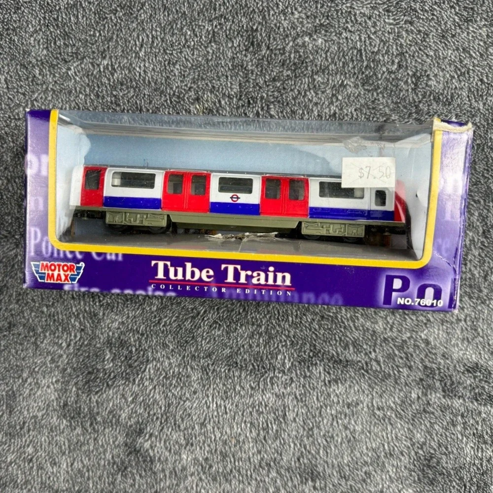 MotorMax Tube Train Collector Edition London‎ Underground Diecast Model 76010
